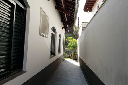 Casa à venda com 3 quartos, sendo 1 suíte, no condomínio City Campo Grande, São Paulo - SP