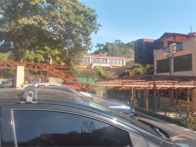 Casa à venda no condomínio Alpes da Cantareira, Mairiporã - SP