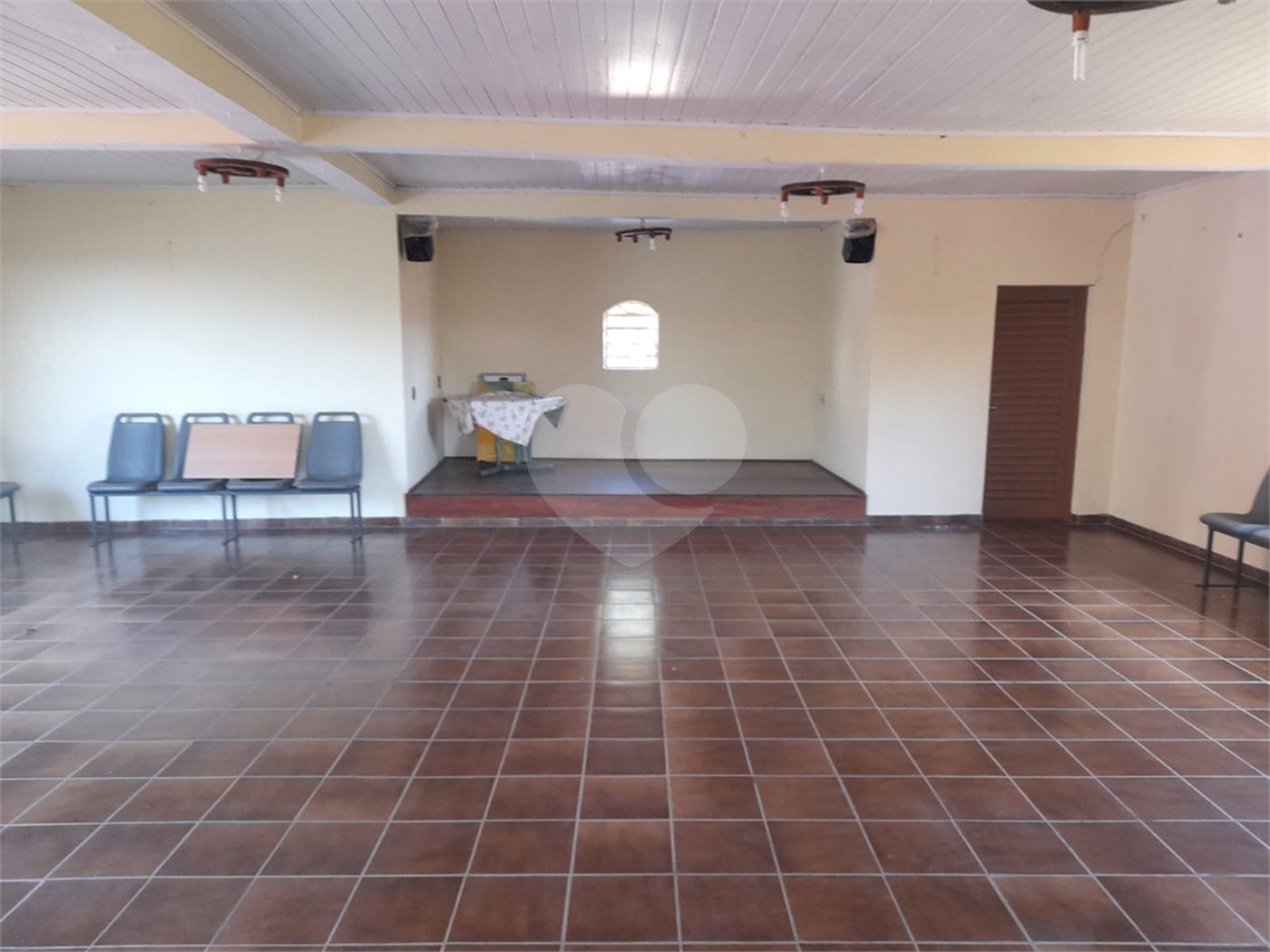 Casa à venda com 5 quartos, sendo 1 suíte, em Chácaras Bom Tempo, Franco da Rocha, SP