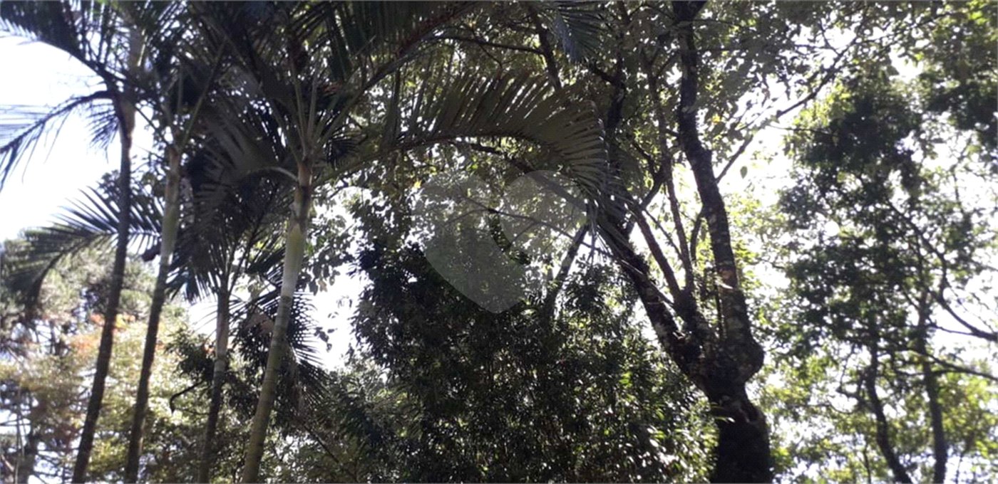 Casa à venda com 3 quartos, sendo 4 suítes,  no condomínio Alpes da Cantareira, Mairiporã - SP