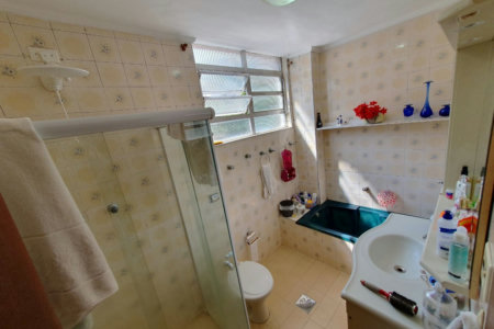 Apartamento com 2 dormitórios à venda, 97 m² por R$ 749.000,00 - Gonzaga - Santos/SP
