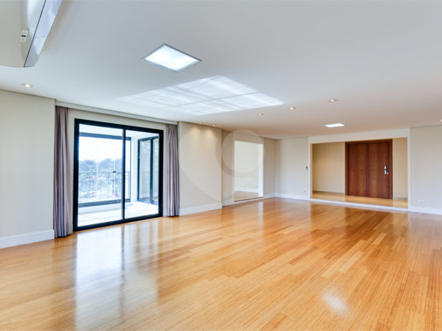 Apartamento para alugar com 4 suítes em Santo Amaro, São Paulo, SP