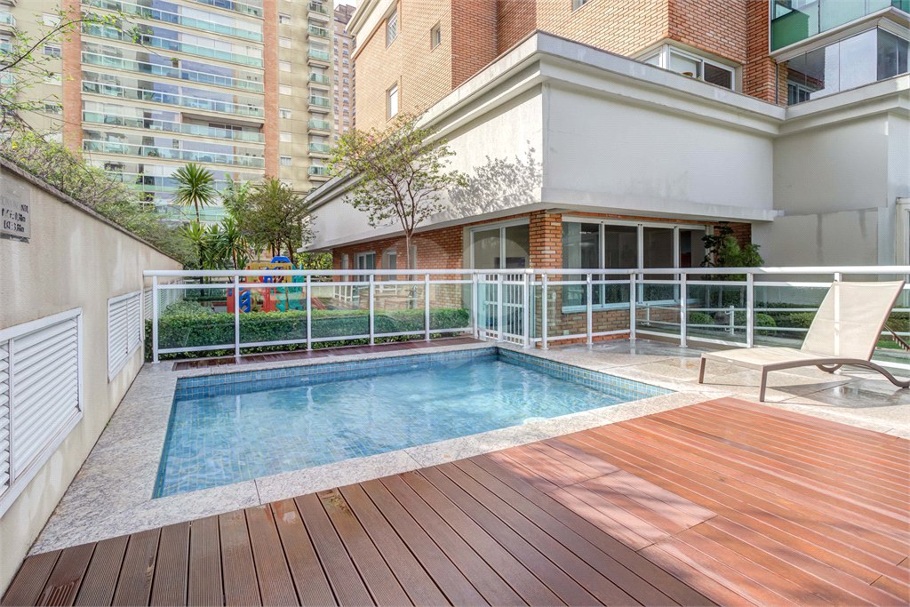 Apartamento à venda com 4 suítes em Brooklin Paulista, São Paulo, SP