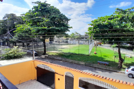 Casa à venda com 3 quartos, sendo 1 suíte, em Campo Grande, Rio de Janeiro, RJ