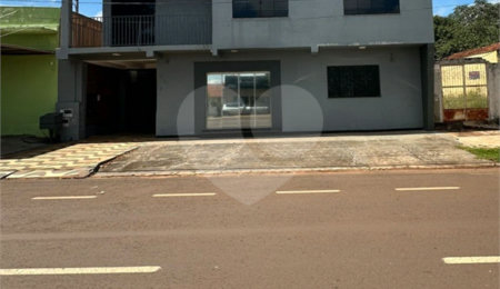 Sobrado à venda ou para alugar com 4 quartos, sendo 2 suítes,  em Vila Lacíria, Ponta Porã, MS