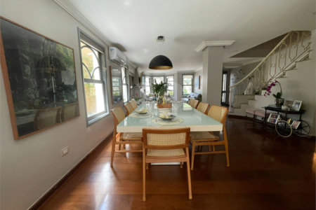 Casa em condomínio à venda ou para alugar com 4 quartos, sendo 3 suítes,  em Jardim Panorama, São Paulo, SP
