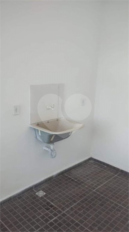 Casa à venda com 2 quartos no condomínio Residencial Profa Ines e Fogaça, Sorocaba - SP
