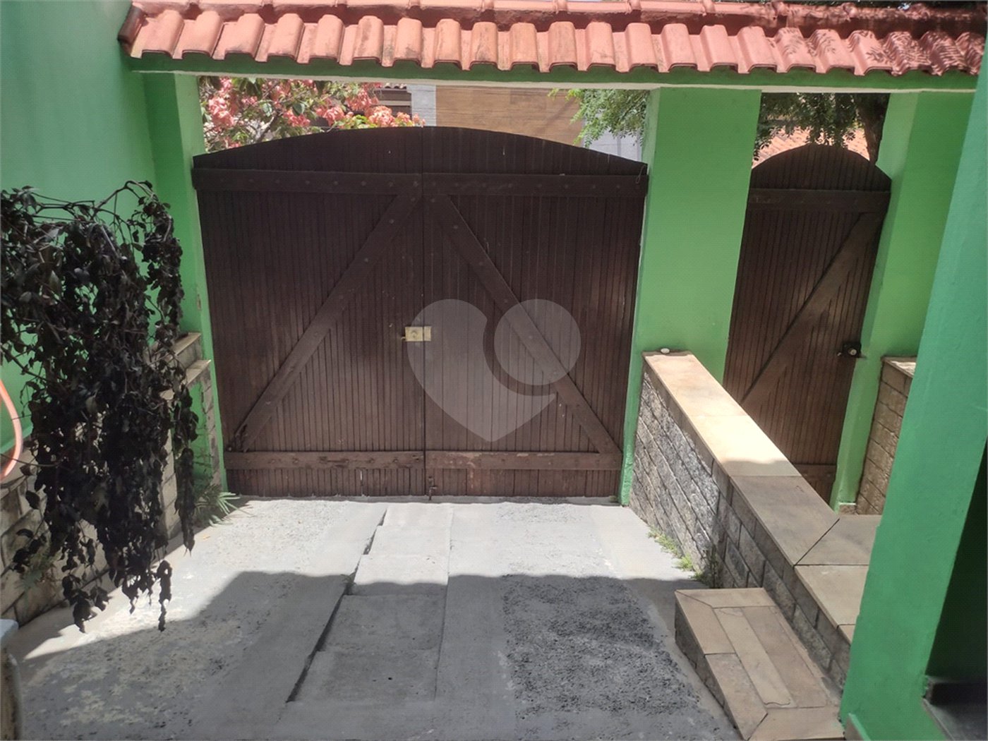 Casa à venda com 2 quartos, sendo 1 suíte, em Campo Grande, Rio de Janeiro, RJ