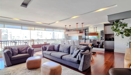 Apartamento à venda com 4 quartos, sendo 3 suítes,  em Vila Romana, São Paulo, SP