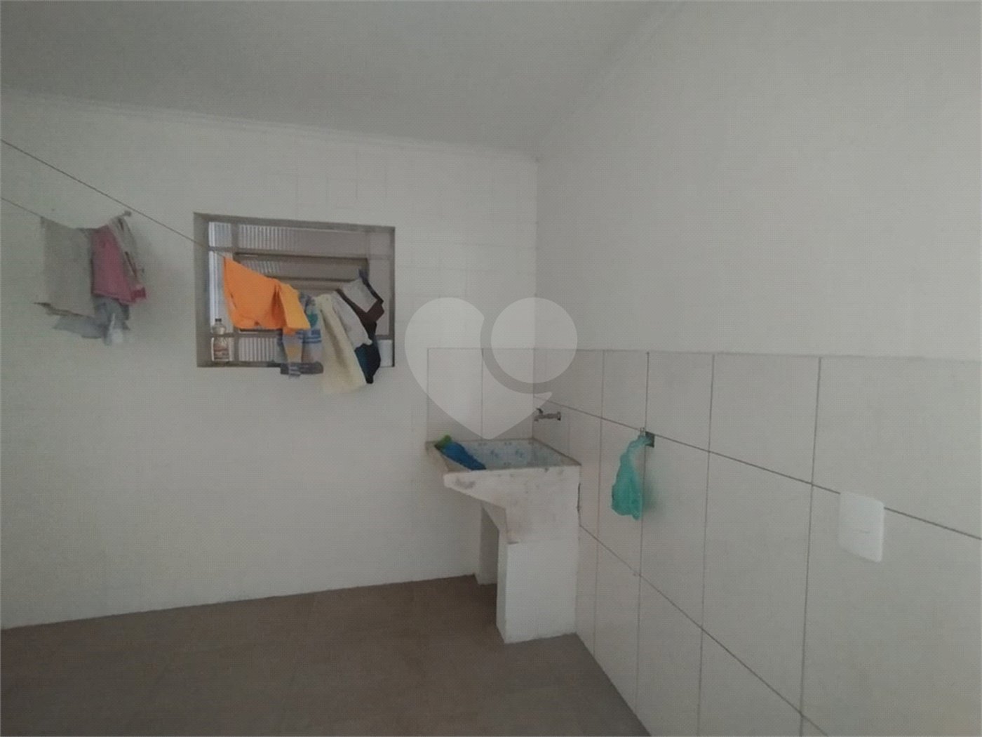 Sobrado à venda com 3 quartos em Vila Irmãos Arnoni, São Paulo, SP