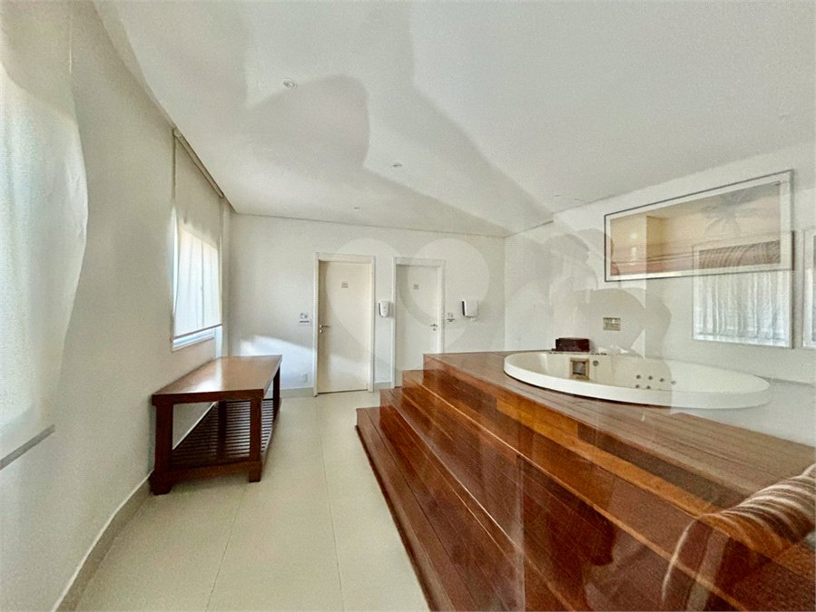 Apartamento para alugar com 2 quartos, sendo 1 suíte, em Pinheiros, São Paulo, SP
