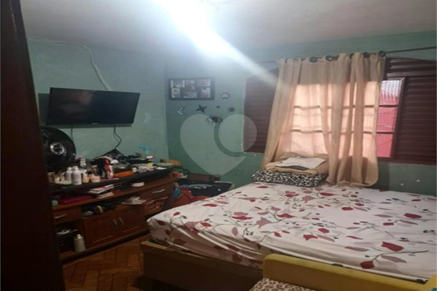 Sobrado à venda com 4 quartos em Tremembé, São Paulo, SP