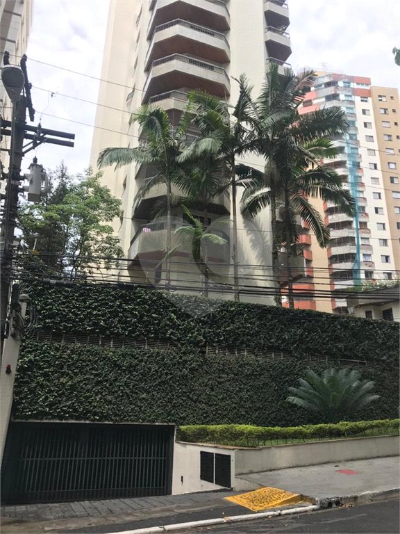 Apartamento à venda com 3 quartos, sendo 1 suíte,  em Jardim Ampliação, São Paulo, SP