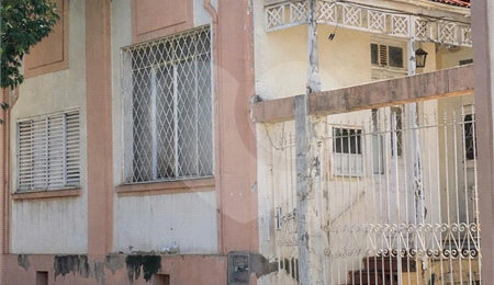 Casa à venda com 3 quartos no Centro, Araraquara, SP
