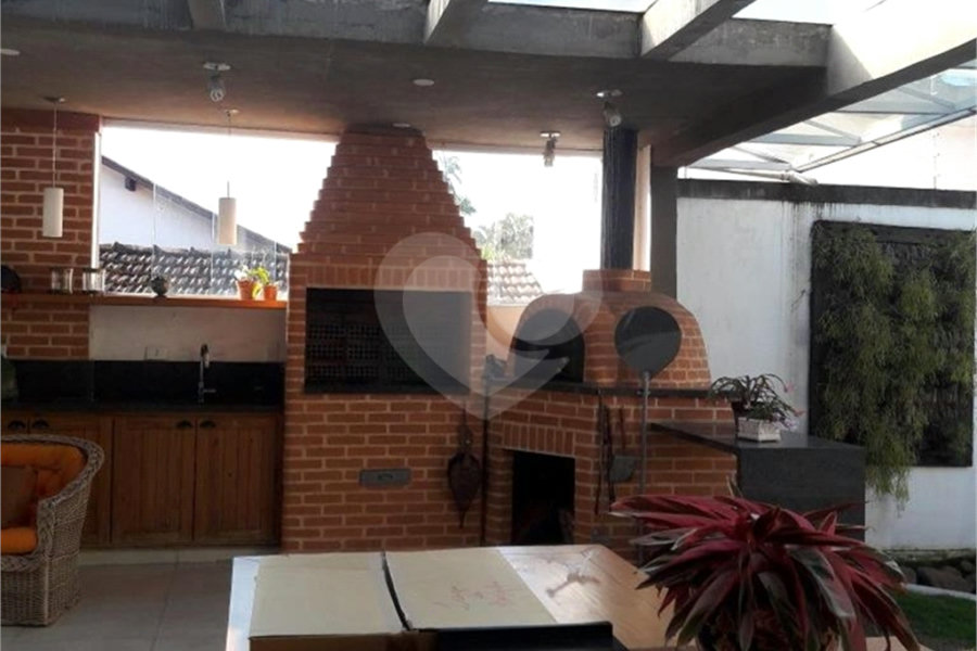 Sobrado à venda com 3 suítes em Tremembé, São Paulo, SP