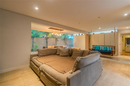 Apartamento à venda com 2 suítes em Alto da Boa Vista, São Paulo, SP