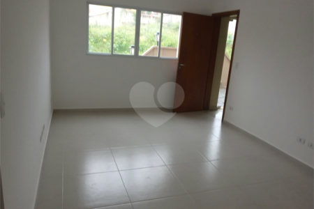 Apartamento para alugar com 2 quartos, sendo 1 suíte, em Jardim Flórida, São Roque, SP