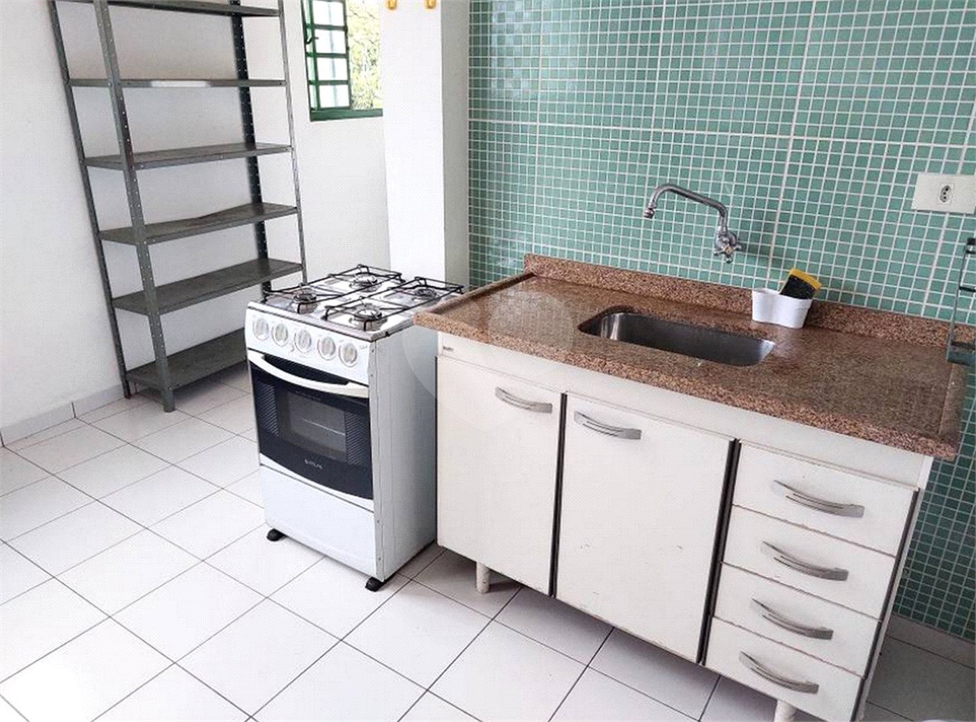 Casa à venda com 6 quartos, sendo 1 suíte,  em Vila Morse, São Paulo, SP