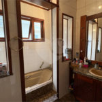 Casa à venda com 5 quartos, sendo 2 suítes,  no condomínio Village D'avignon, Sorocaba - SP