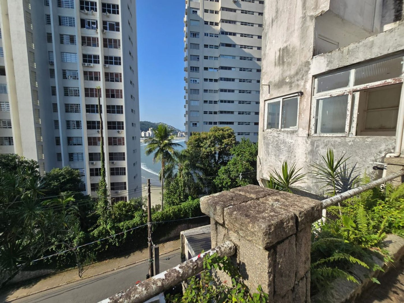 Casa com 6 dormitórios à venda, 650 m² por R$ 3.700.000,00 - Ilha Porchat - São Vicente/SP