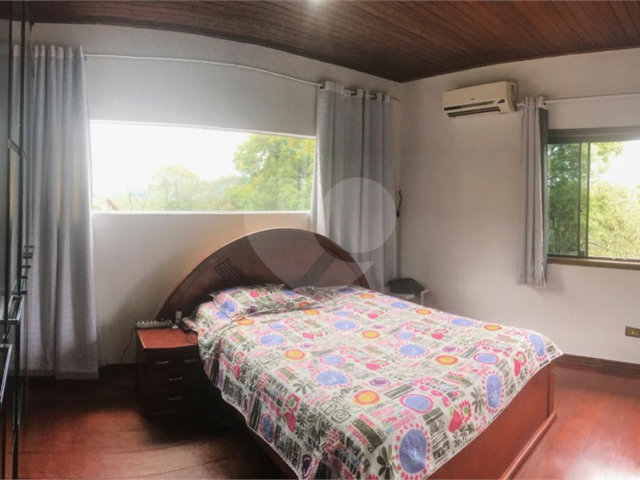 Casa à venda com 3 quartos, sendo 1 suíte,  em Santa Inês, Mairiporã, SP