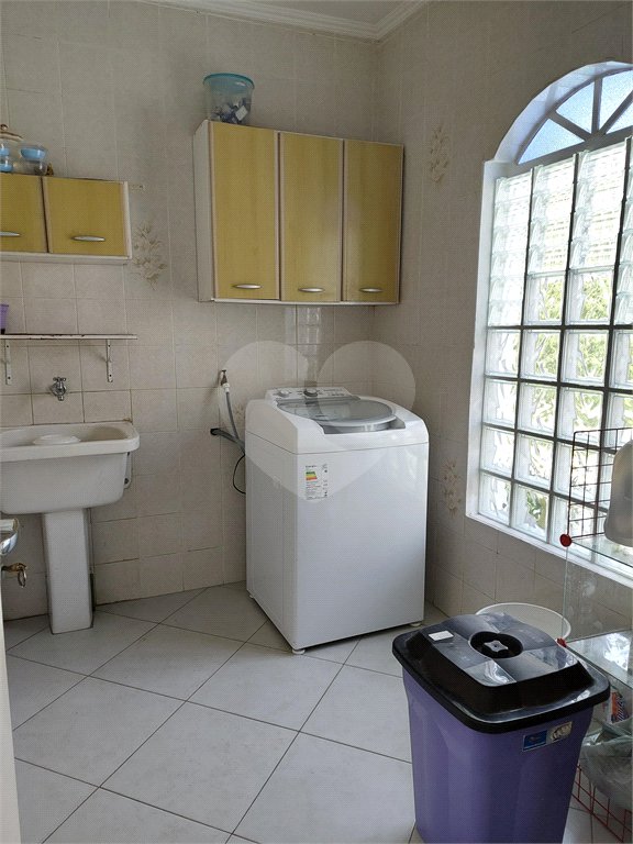 Casa à venda com 4 quartos, sendo 3 suítes, no condomínio São Joaquim, Vinhedo - SP