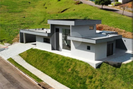 Casa à venda com 3 quartos, sendo 1 suíte, em Condominio Quintas da Boa Vista, Atibaia, SP