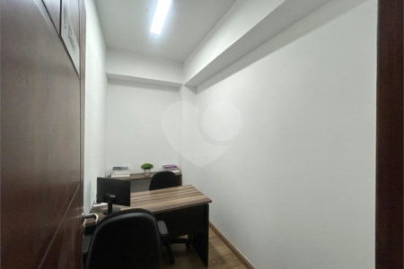 Sobrado para alugar com 5 quartos, sendo 1 suíte,  em Chácara Santo Antônio, São Paulo, SP