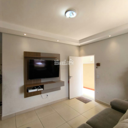 Casa à venda com 3 suítes em Jardim Maristela, Atibaia, SP