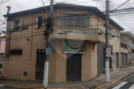 Sobrado à venda com 4 quartos em Calmon Viana, Poá, SP