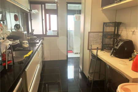 Apartamento à venda com 3 quartos, sendo 2 suítes,  em Fazenda Morumbi, São Paulo, SP