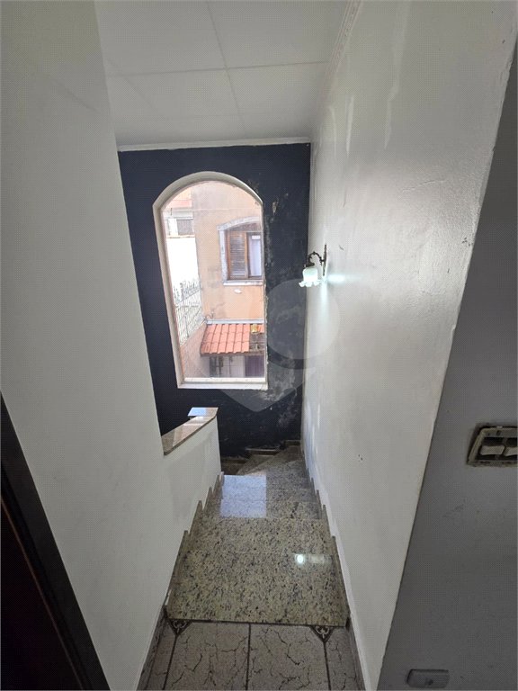 Sobrado à venda ou para alugar com 6 quartos, sendo 2 suítes, em Santana, São Paulo, SP