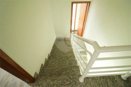 Sobrado à venda com 4 quartos, sendo 3 suítes, em Tucuruvi, São Paulo, SP
