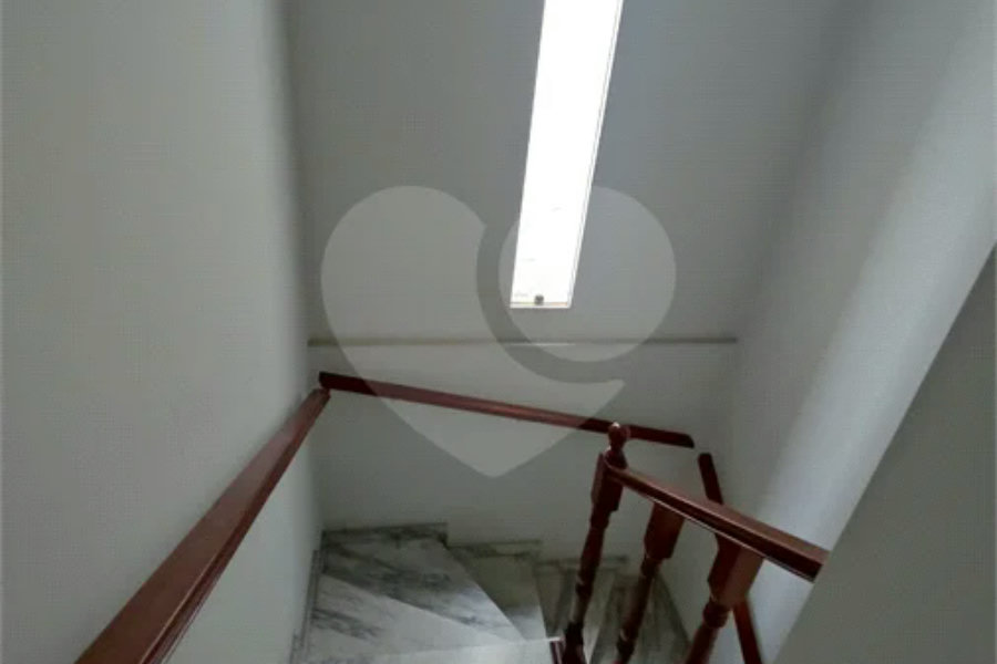 Sobrado à venda com 3 quartos, sendo 1 suíte,  em Vila Guilherme, São Paulo, SP