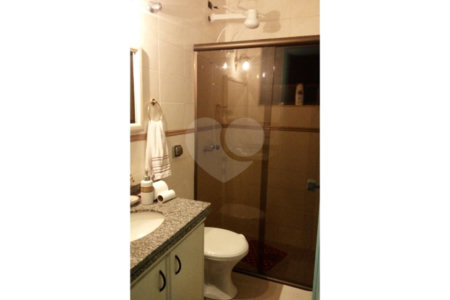 Casa à venda com 3 quartos, sendo 1 suíte, em Vila Suzana, São Paulo, SP