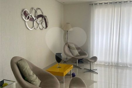 Apartamento à venda com 3 quartos, sendo 1 suíte,  em Jardim São Caetano, São Caetano do Sul, SP