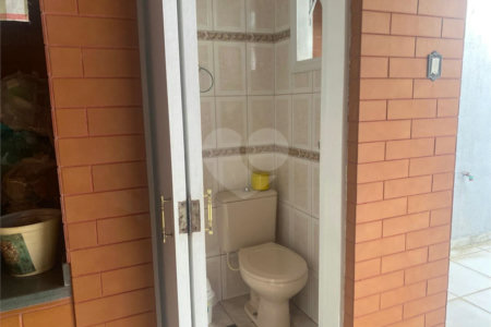Casa à venda com 3 suítes em Vila Carrão, São Paulo, SP