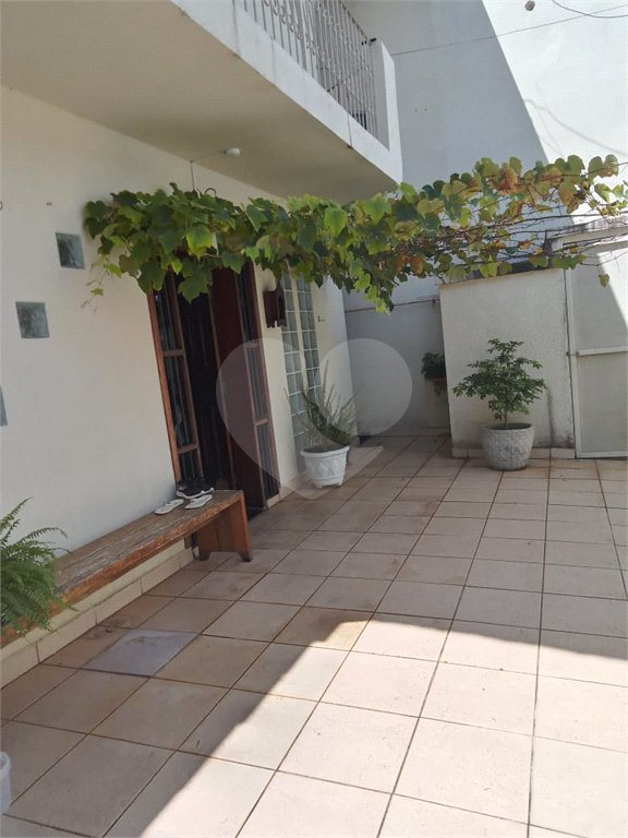 Sobrado à venda com 2 quartos, sendo 1 suíte, em Jardim Paulista, Mogi das Cruzes, SP