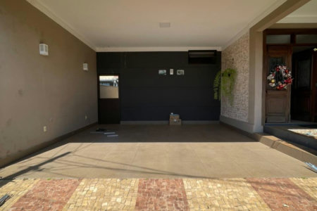 Casa à venda com 3 quartos, sendo 1 suíte, em Jardim Adelaide, Hortolândia, SP