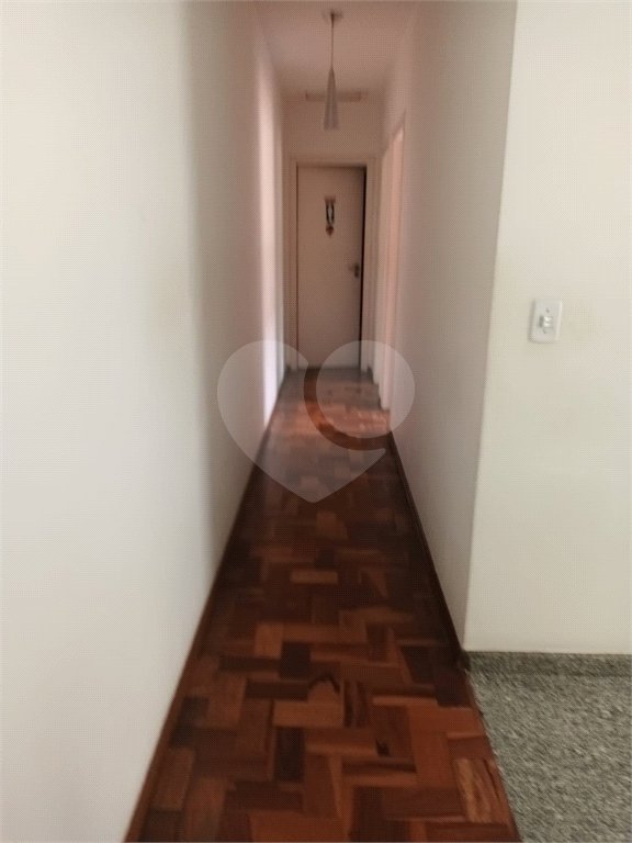 Sobrado à venda com 3 quartos, sendo 1 suíte,  em Parque Peruche, São Paulo, SP