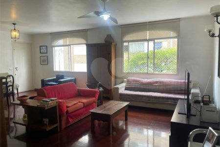 Apartamento à venda com 3 quartos, sendo 2 suítes,  em Bela Vista, São Paulo, SP