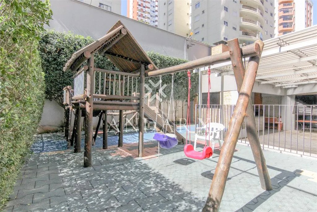 Apartamento à venda com 4 quartos, sendo 2 suítes, em Perdizes, São Paulo, SP