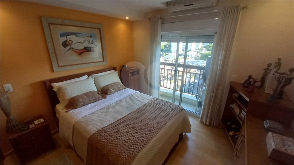 Apartamento à venda com 4 quartos, sendo 3 suítes,  em Santana, São Paulo, SP
