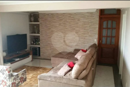 Apartamento à venda com 3 quartos, sendo 2 suítes, em Santa Teresinha, São Paulo, SP