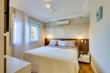 Apartamento para alugar com 3 quartos, sendo 1 suíte, em Alto da Boa Vista, São Paulo, SP