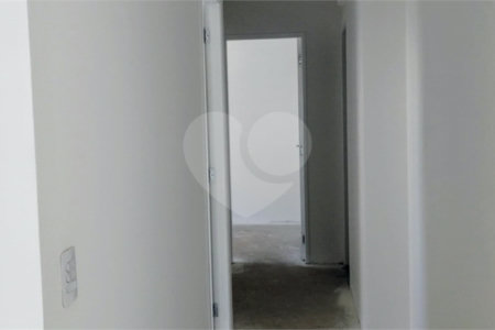 Apartamento à venda com 2 quartos, sendo 1 suíte, em Vila Osasco, Osasco, SP