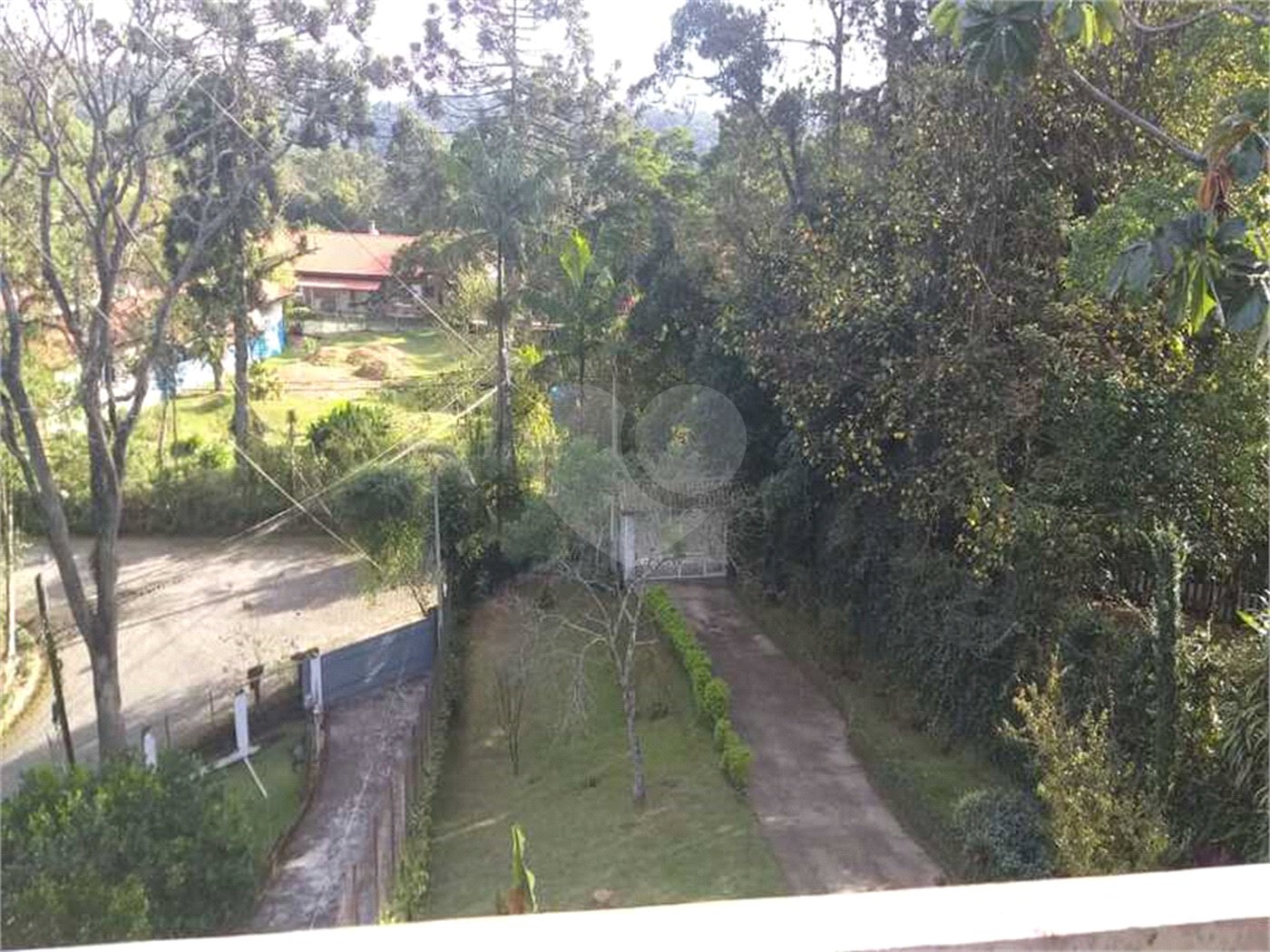 Casa à venda ou para alugar com 3 quartos, sendo 2 suítes, no condomínio Jardim da Montanha I, Mairiporã - SP