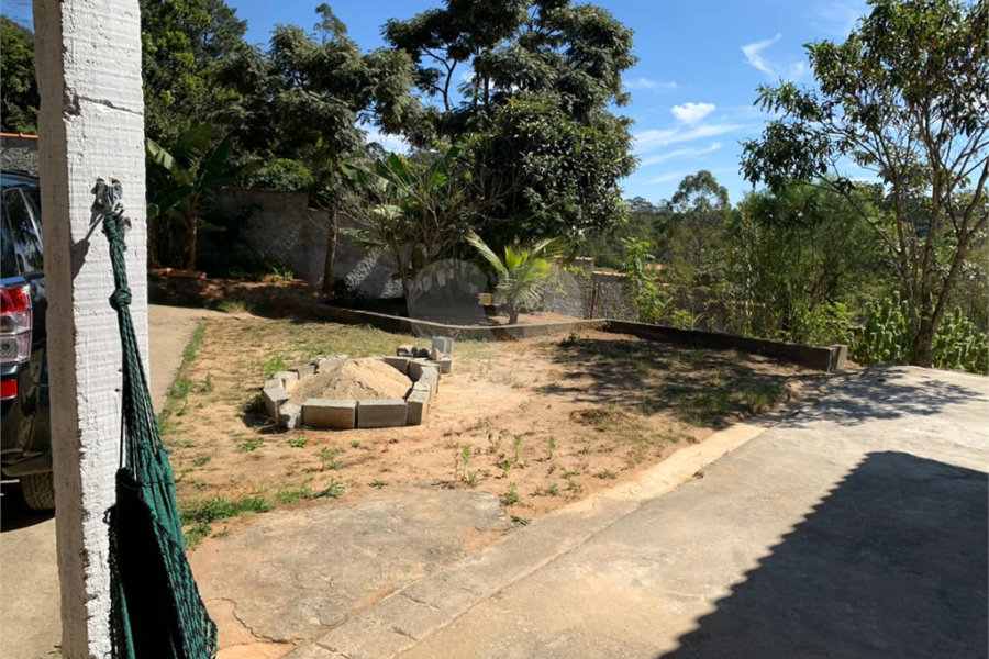 Casa à venda com 3 quartos, sendo 1 suíte, em Olho D'água, Mairiporã, SP