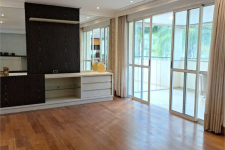 Apartamento à venda com 4 quartos, sendo 3 suítes, em Vila Gertrudes, São Paulo, SP