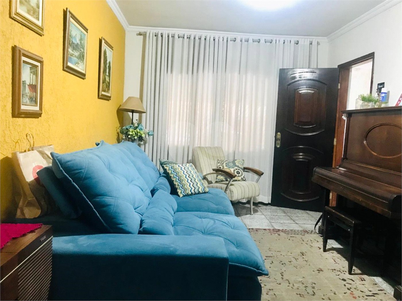 Casa à venda com 3 quartos, sendo 1 suíte,  em Paulicéia, São Bernardo do Campo, SP